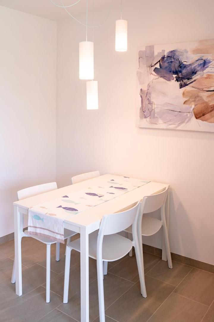 Arti Holiday Homes Banjol 외부 사진