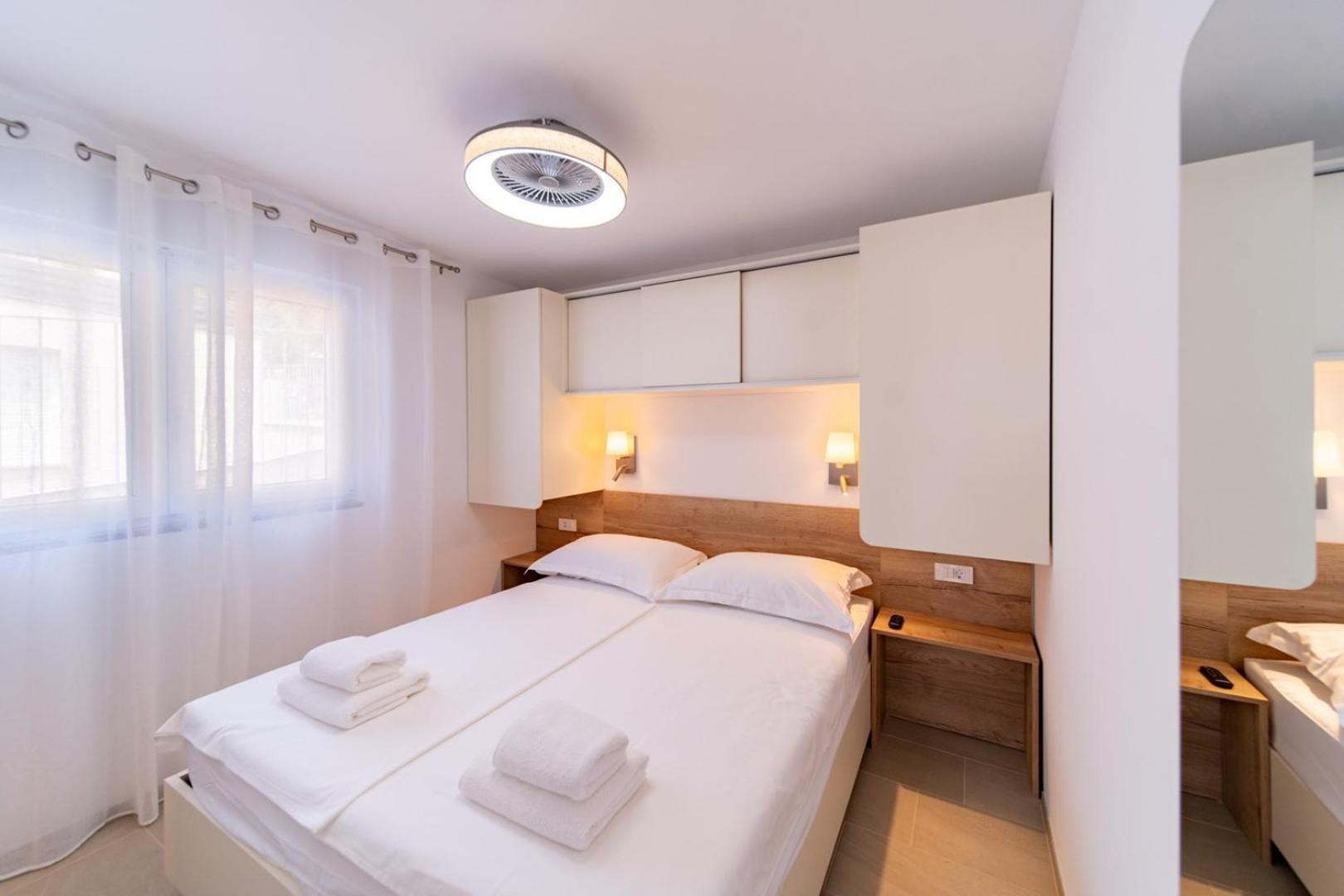 Arti Holiday Homes Banjol 외부 사진