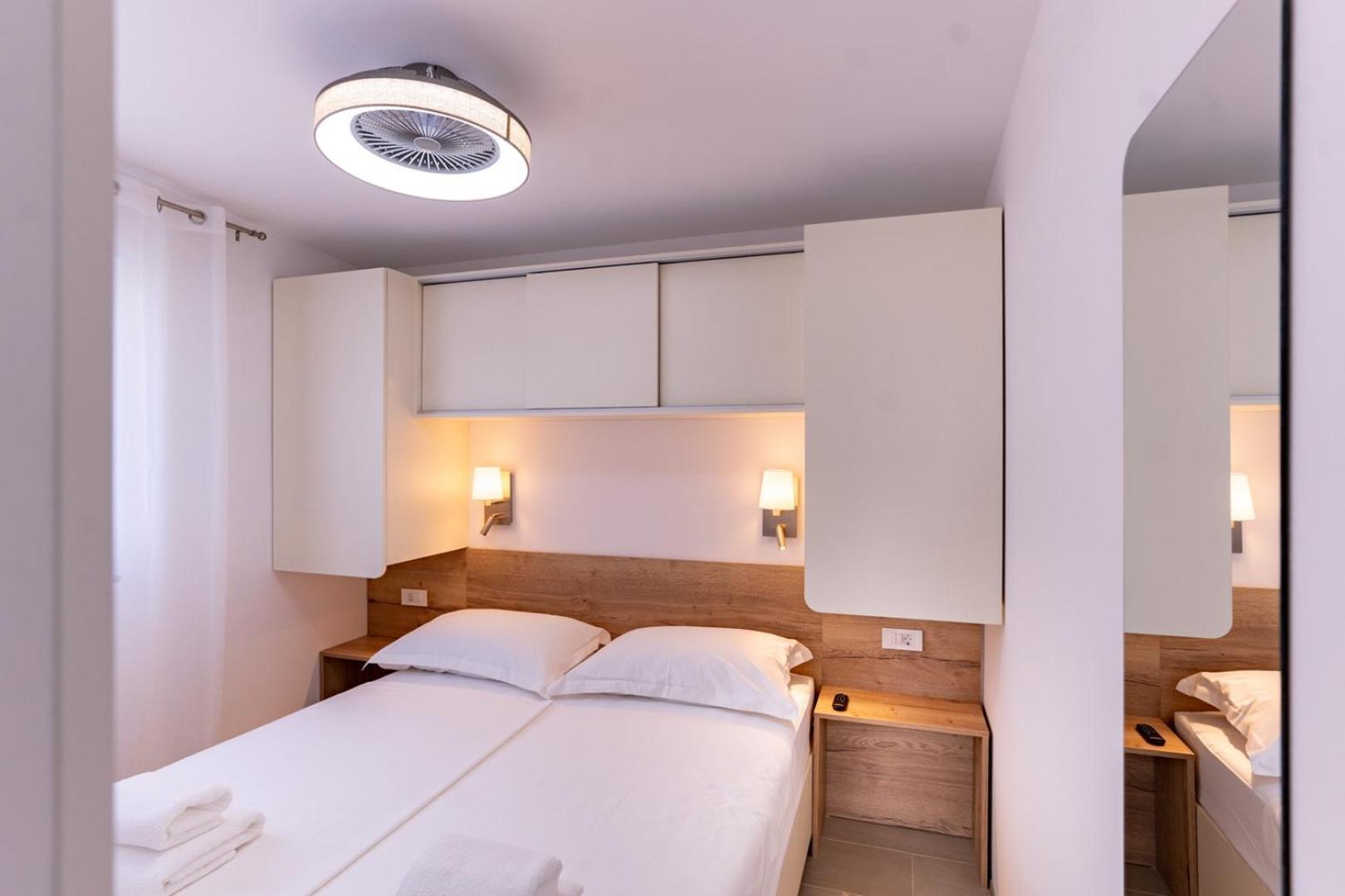 Arti Holiday Homes Banjol 외부 사진