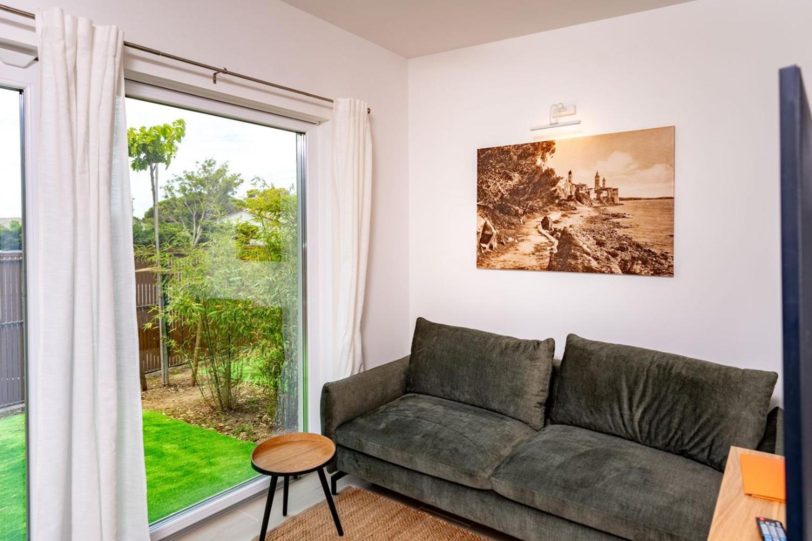 Arti Holiday Homes Banjol 외부 사진