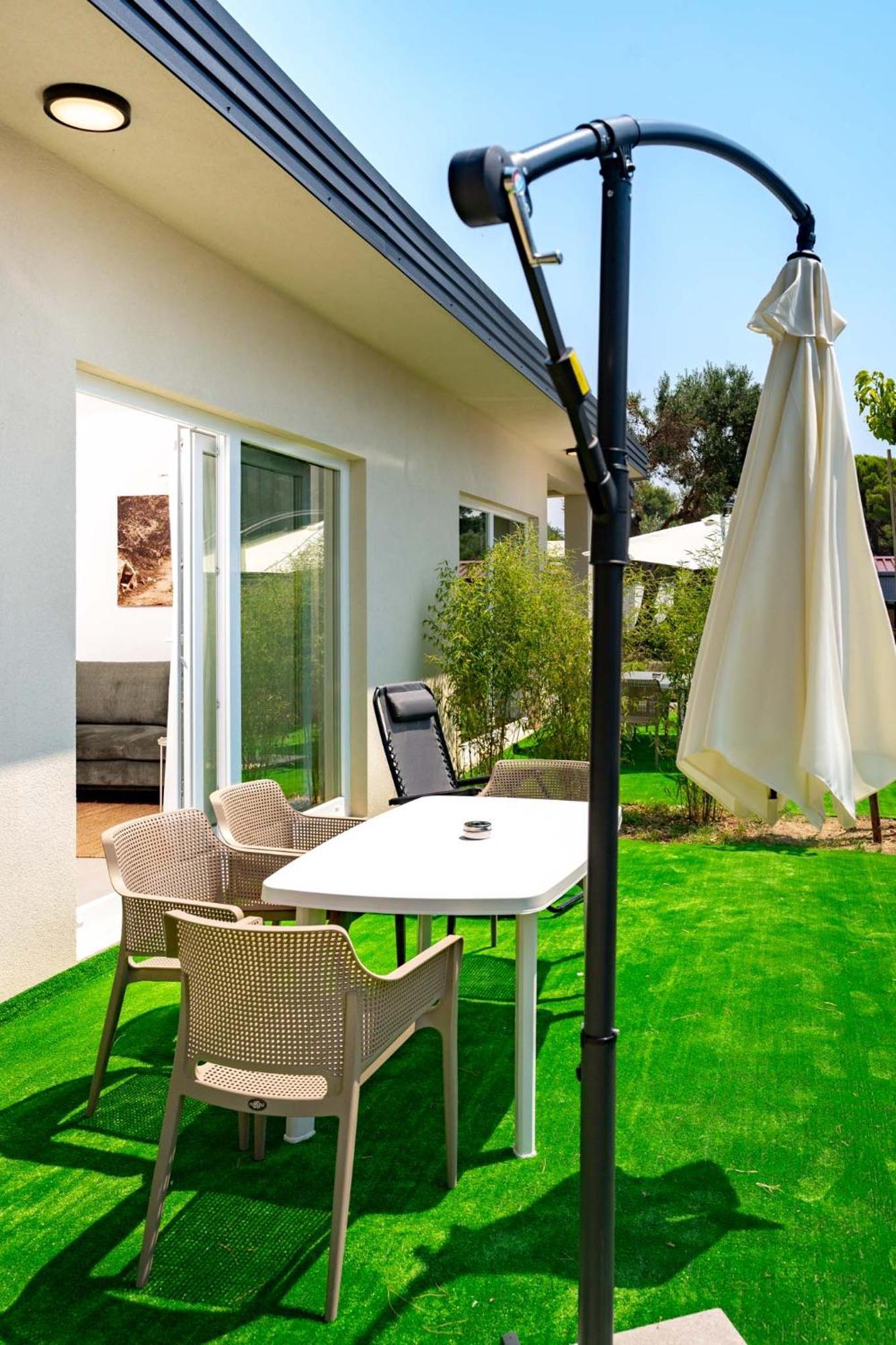 Arti Holiday Homes Banjol 외부 사진