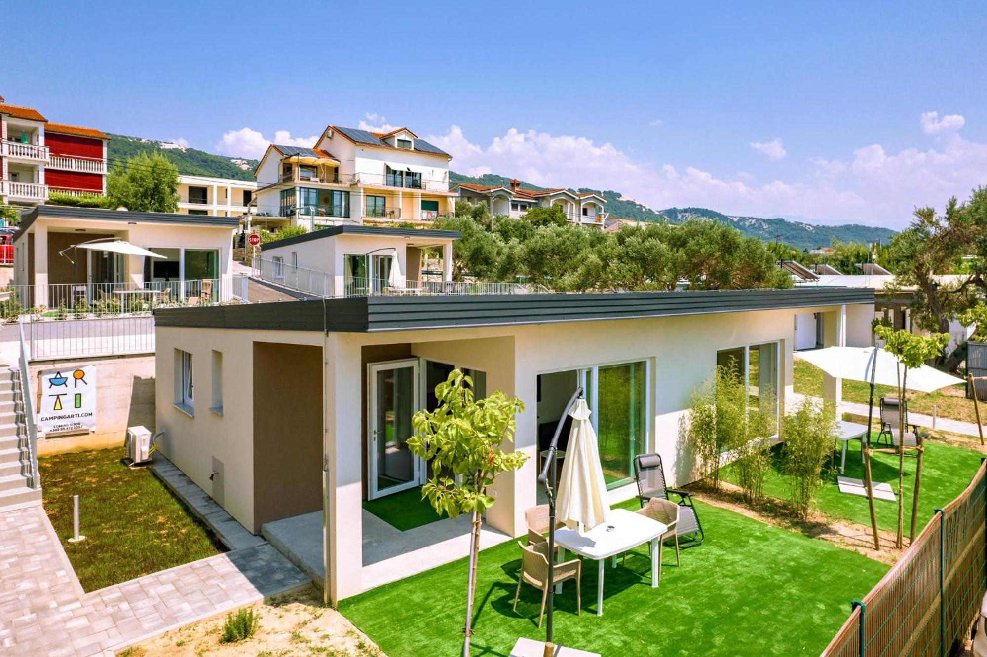 Arti Holiday Homes Banjol 외부 사진